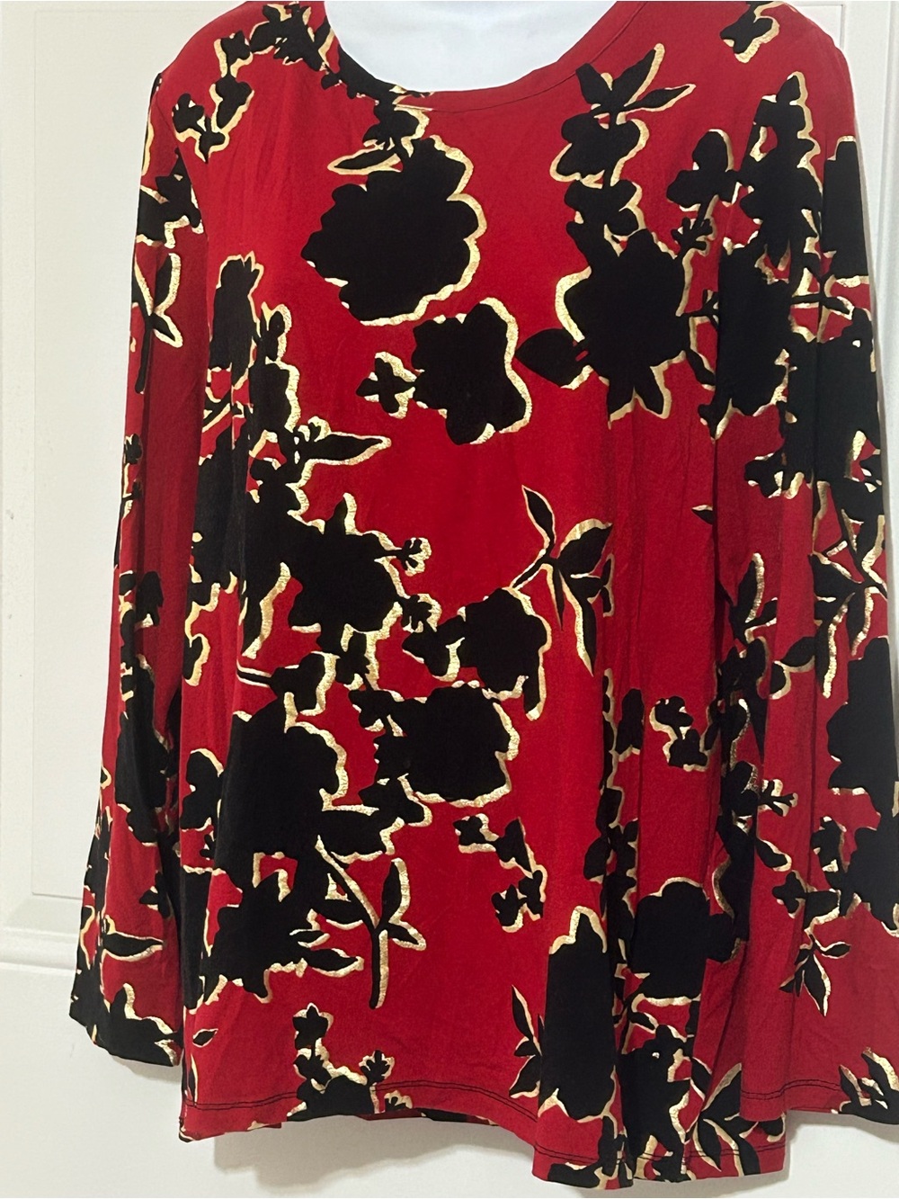 Chico's Red Floral Tunic with Gold Outline